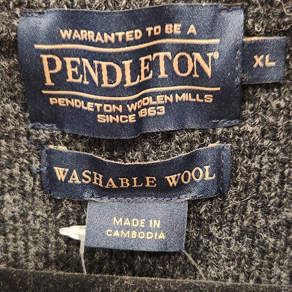 Pendleton Charcoal Wool Vest - Picture 3 of 5